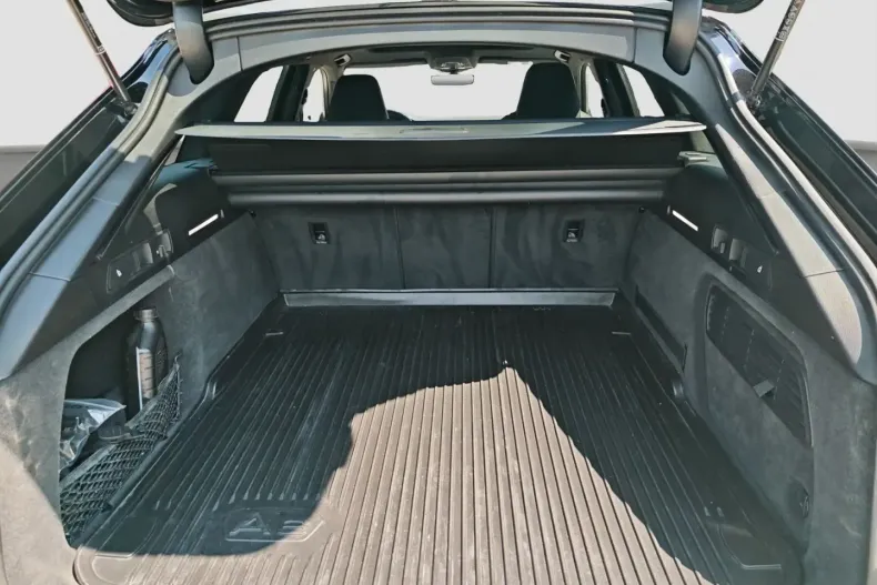 Audi RS6 din 2021 cu 59.700 km - oferta AUD117545 - foto 15