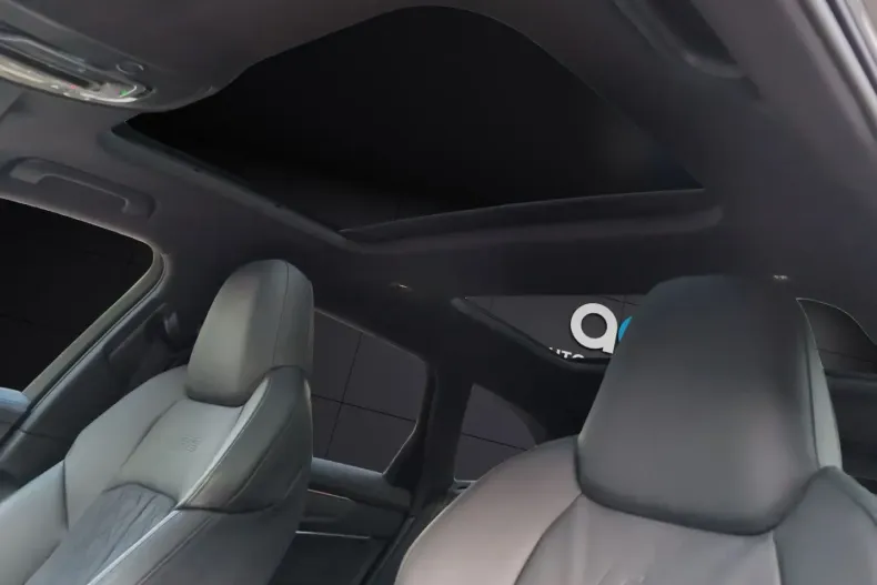 Audi RS6 din 2022 cu 69.728 km - oferta AUD117548 - foto 12