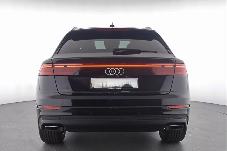 Audi Q8 din 2024 cu 4.639 km - oferta AUD117549 - foto 3