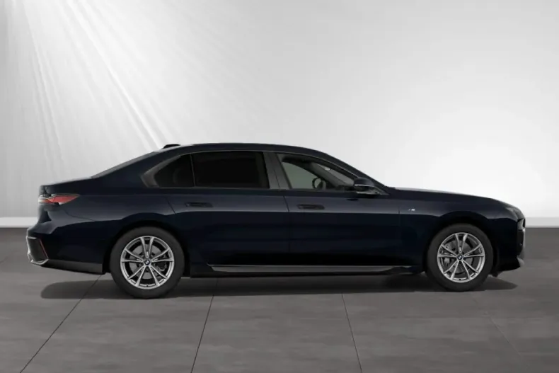 BMW 740 din 2024 cu 22.280 km - oferta BMW117552 - foto 4