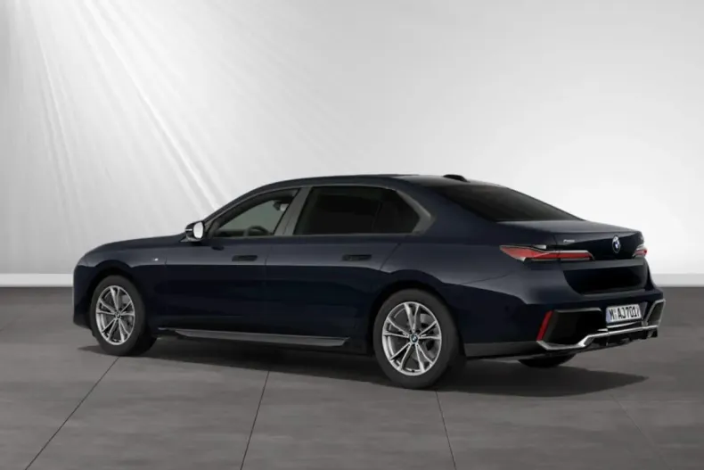 BMW 740 din 2024 cu 22.280 km - oferta BMW117552 - foto 6