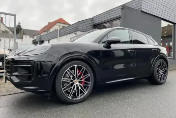 Porsche Cayenne din 2025 - oferta POR117558
