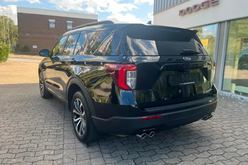 Ford Explorer din 2023 cu 54.300 km - oferta FOR117559 - foto 3