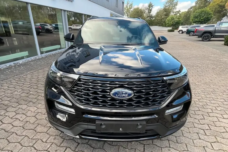 Ford Explorer din 2023 cu 54.300 km - oferta FOR117559 - foto 8