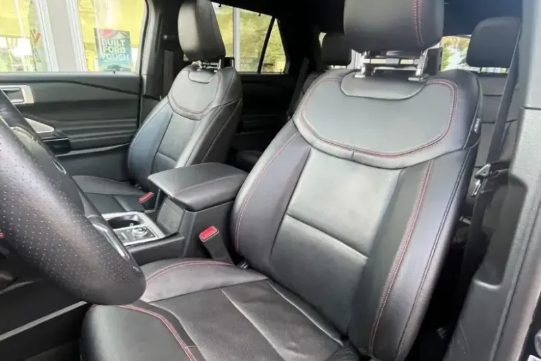 Ford Explorer din 2023 cu 54.300 km - oferta FOR117559 - foto 12