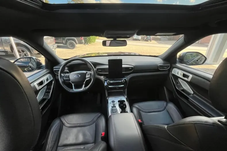 Ford Explorer din 2023 cu 54.300 km - oferta FOR117559 - foto 15