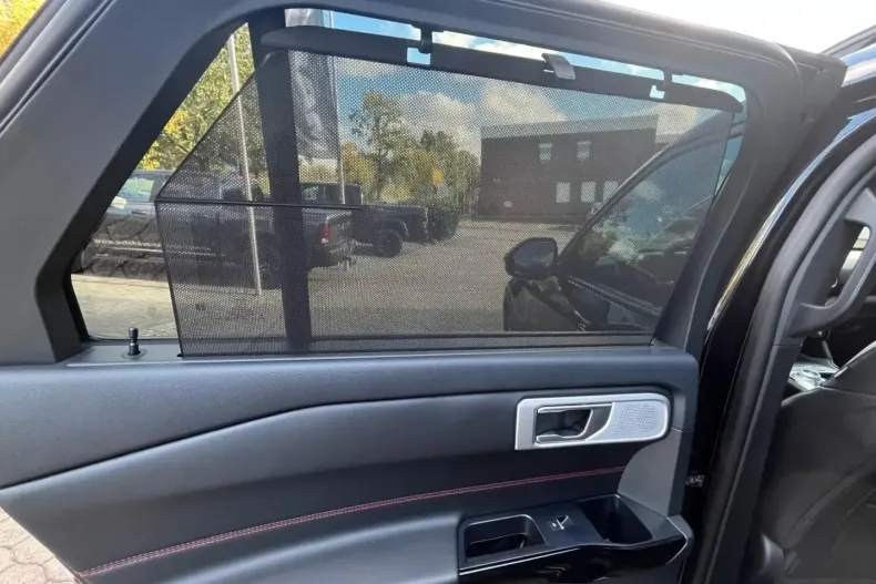 Ford Explorer din 2023 cu 54.300 km - oferta FOR117559 - foto 19