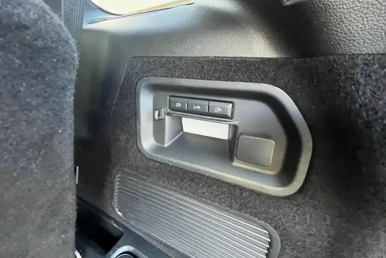 Ford Explorer din 2023 cu 54.300 km - oferta FOR117559 - foto 26