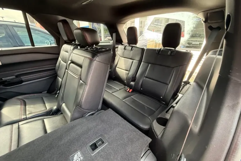 Ford Explorer din 2022 cu 55.100 km - oferta FOR117562 - foto 13