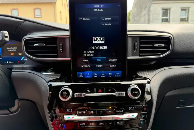 Ford Explorer din 2022 cu 55.100 km - oferta FOR117562 - foto 16