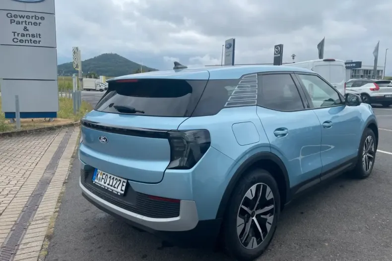 Ford Explorer din 2024 cu 2.300 km - oferta FOR117564 - foto 4