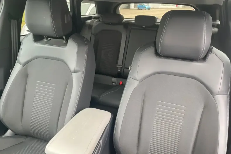 Ford Explorer din 2024 cu 2.300 km - oferta FOR117564 - foto 10