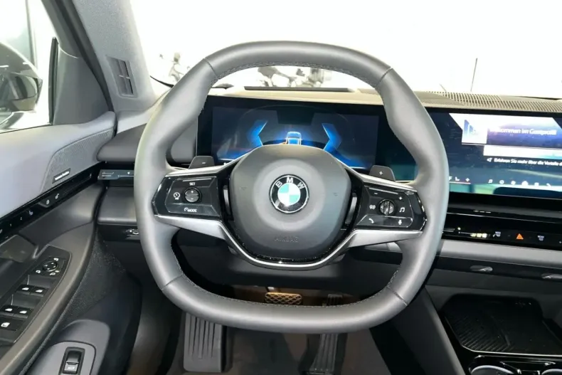 BMW 520 din 2023 cu 9.200 km - oferta BMW117568 - foto 10