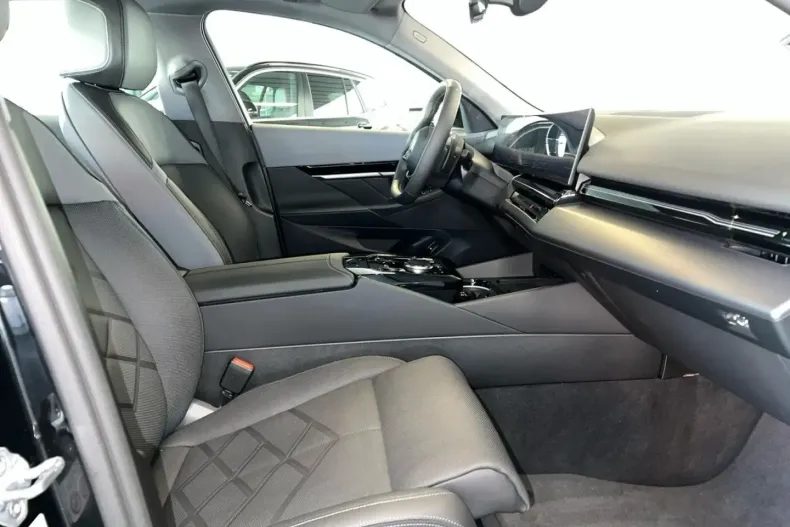 BMW 520 din 2023 cu 9.200 km - oferta BMW117568 - foto 12