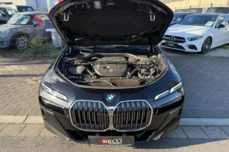 BMW 740 din 2024 cu 38.632 km - oferta BMW117572 - foto 20