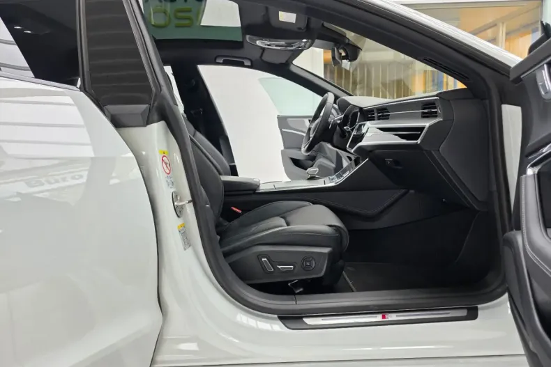 Audi A7 din 2023 cu 50.135 km - oferta AUD117573 - foto 21