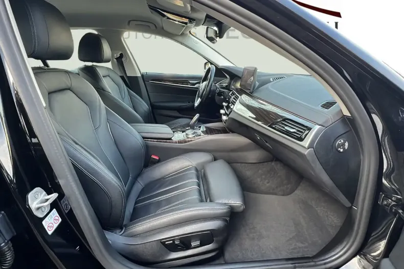 BMW 520 din 2021 cu 99.987 km - oferta BMW117577 - foto 11