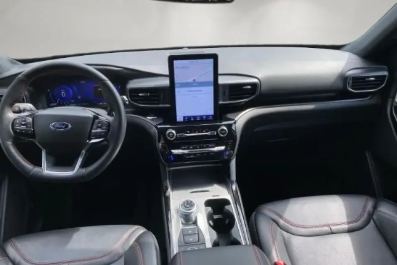 Ford Explorer din 2024 cu 40.776 km - oferta FOR117578 - foto 10
