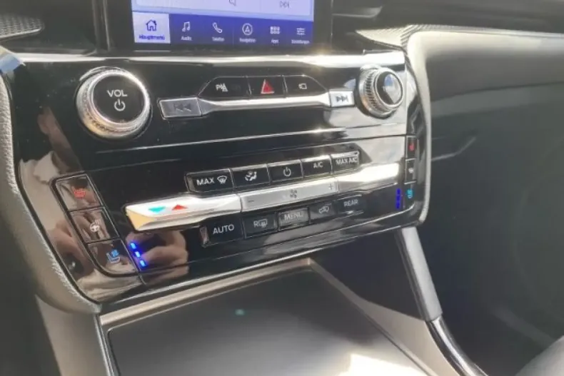 Ford Explorer din 2024 cu 40.776 km - oferta FOR117578 - foto 17