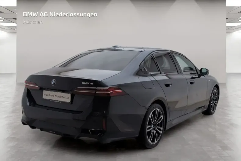 BMW 520 din 2024 cu 17.002 km - oferta BMW117579 - foto 4