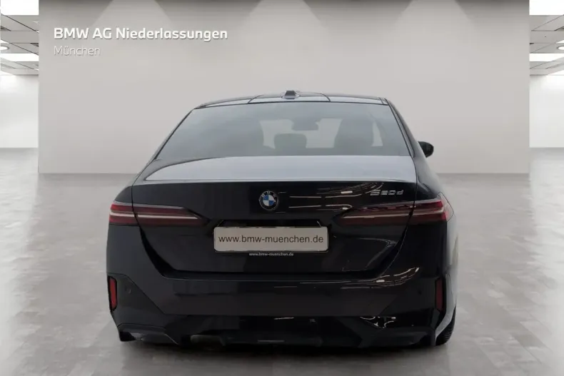 BMW 520 din 2024 cu 17.002 km - oferta BMW117579 - foto 5