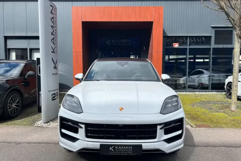 Porsche Cayenne din 2023 cu 43.400 km - oferta POR117585 - foto 3