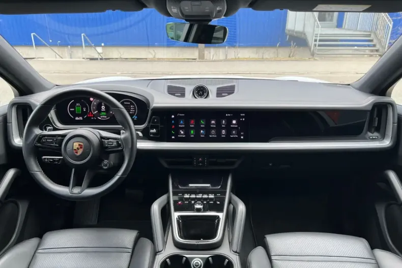 Porsche Cayenne din 2023 cu 43.400 km - oferta POR117585 - foto 16