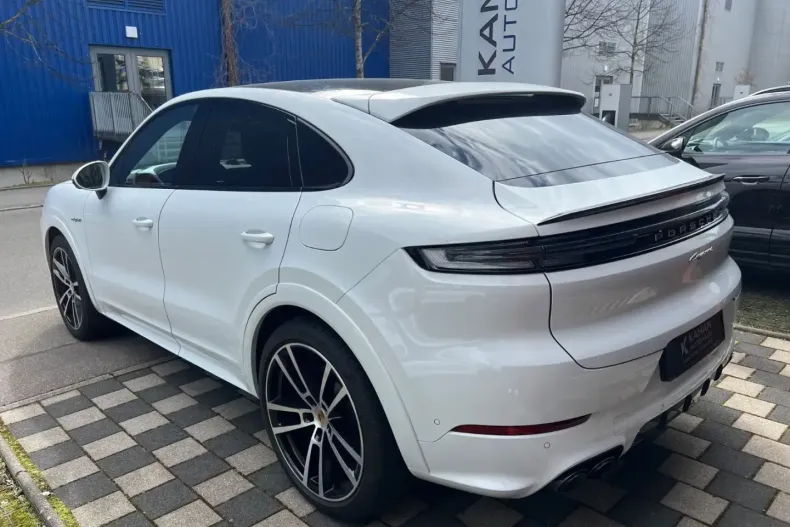 Porsche Cayenne din 2023 cu 43.400 km - oferta POR117585 - foto 18