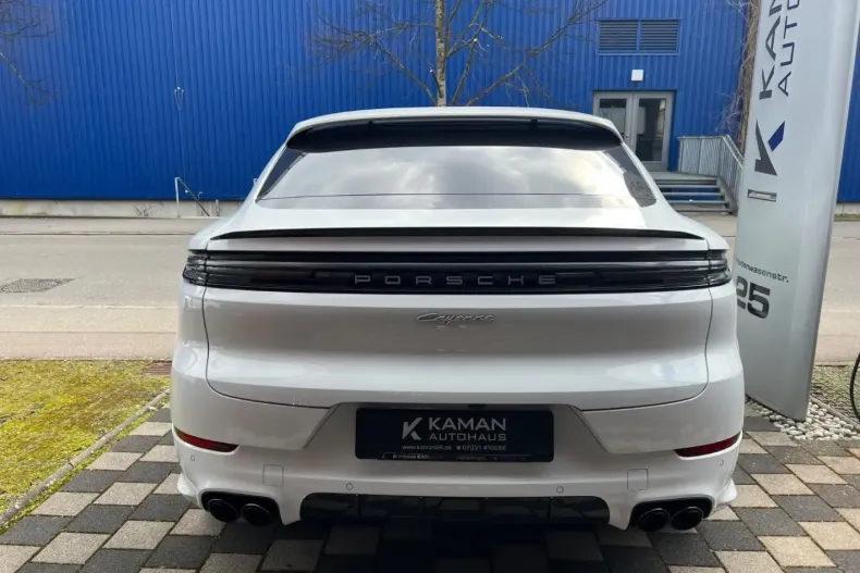 Porsche Cayenne din 2023 cu 43.400 km - oferta POR117585 - foto 20