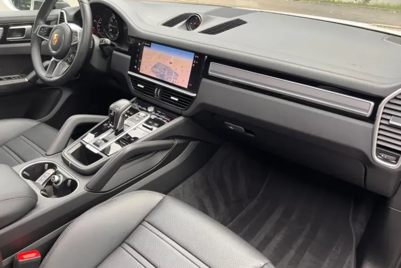 Porsche Cayenne din 2022 cu 13.800 km - oferta POR117586 - foto 7