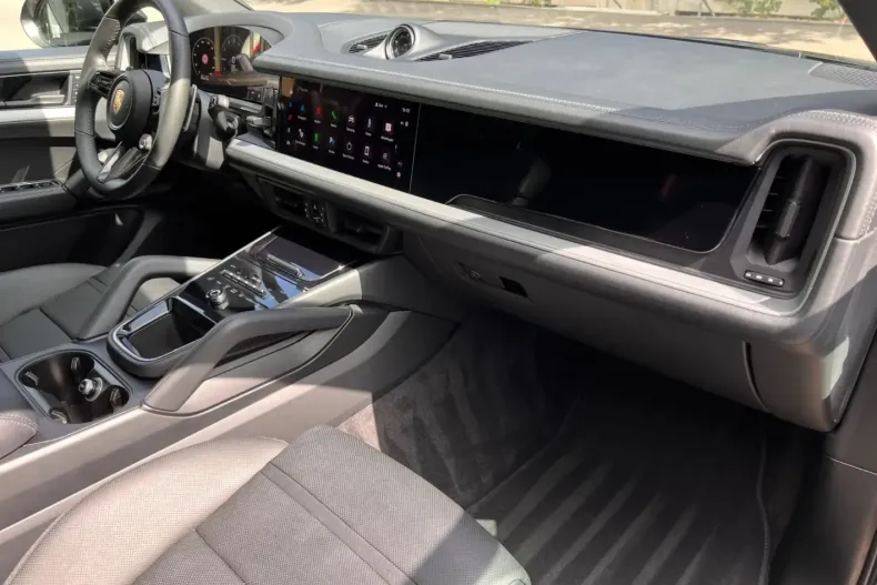 Porsche Cayenne din 2023 cu 38.800 km - oferta POR117587 - foto 7
