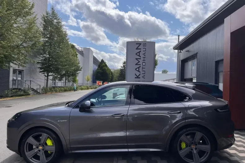 Porsche Cayenne din 2023 cu 38.800 km - oferta POR117587 - foto 21