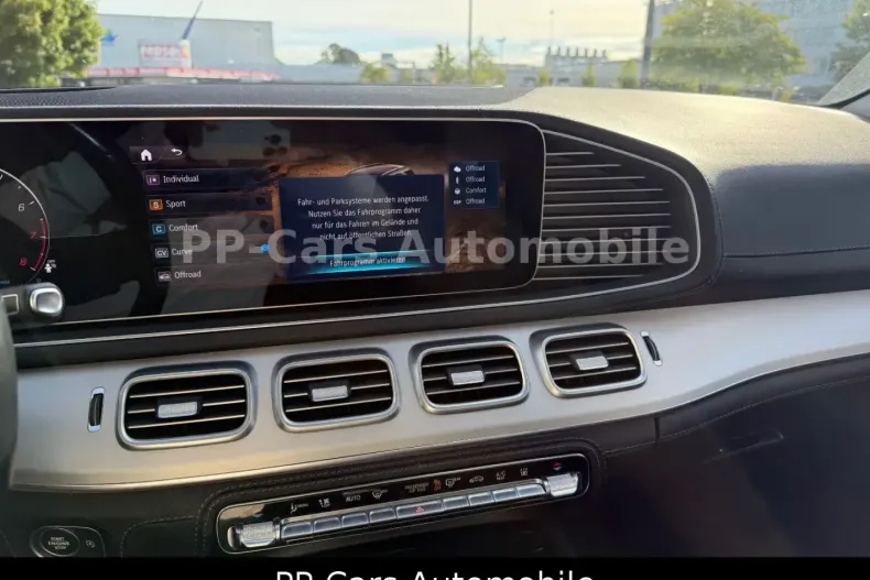 Mercedes-Benz GLE 580 din 2024 cu 30.979 km - oferta MER117588 - foto 21