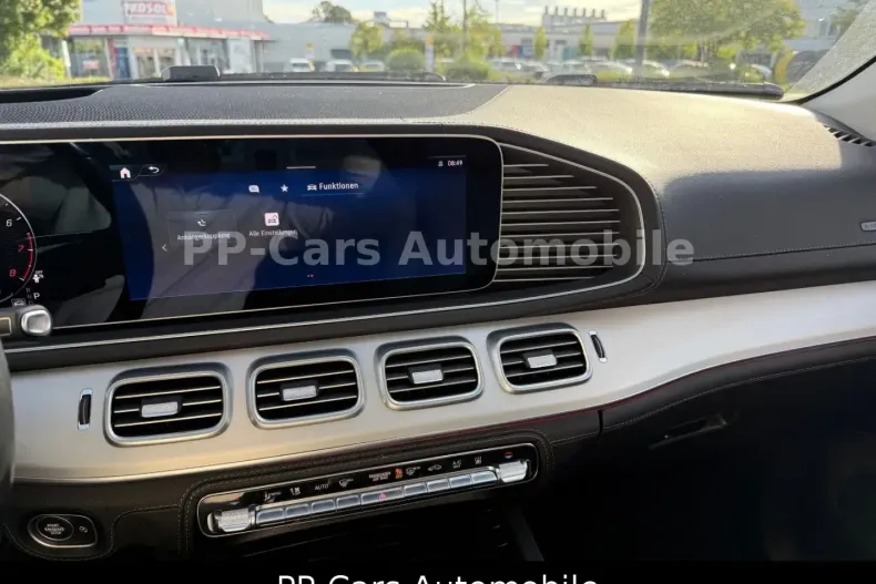 Mercedes-Benz GLE 580 din 2024 cu 30.979 km - oferta MER117588 - foto 29