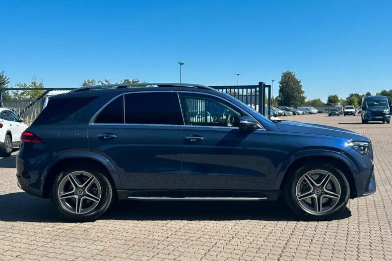 Mercedes-Benz GLE 350 din 2023 cu 3.975 km - oferta MER117589 - foto 9