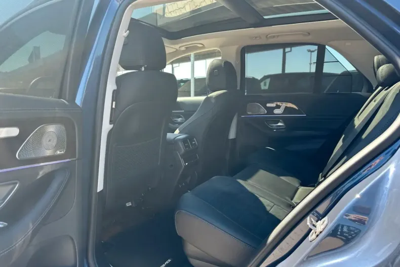 Mercedes-Benz GLE 350 din 2023 cu 3.975 km - oferta MER117589 - foto 19