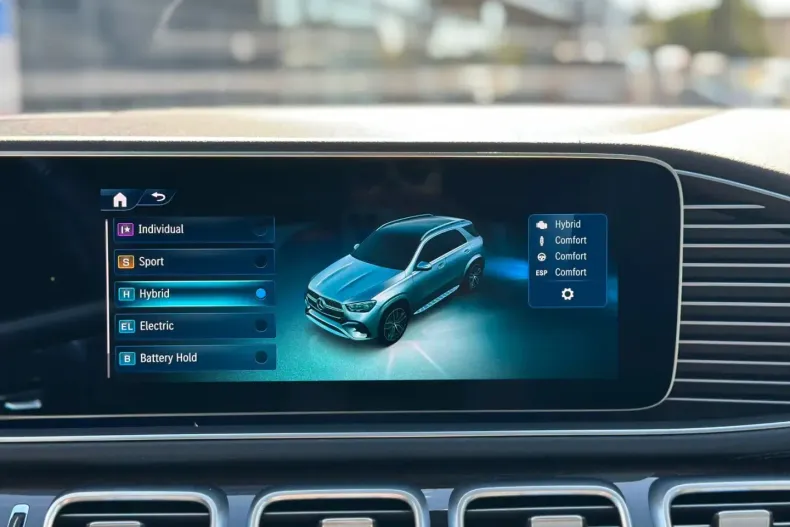 Mercedes-Benz GLE 350 din 2023 cu 3.975 km - oferta MER117589 - foto 22