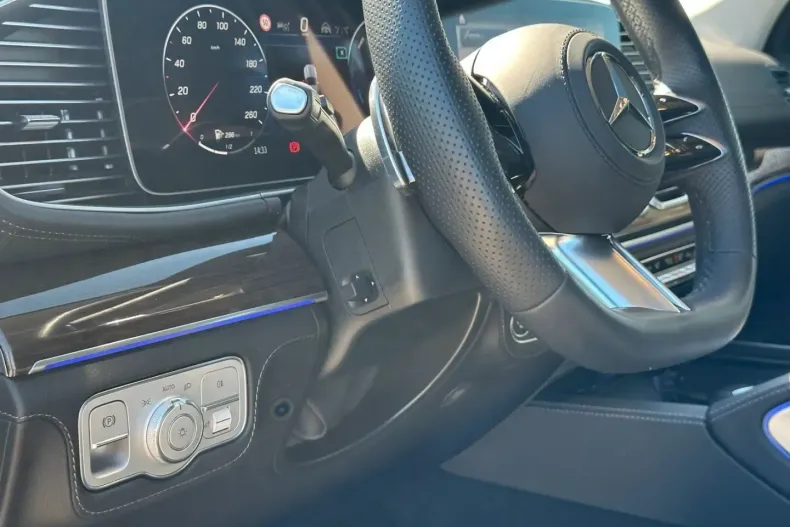 Mercedes-Benz GLE 350 din 2023 cu 3.975 km - oferta MER117589 - foto 26