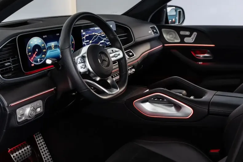 Mercedes-Benz GLE 400 din 2022 cu 60.140 km - oferta MER117594 - foto 8