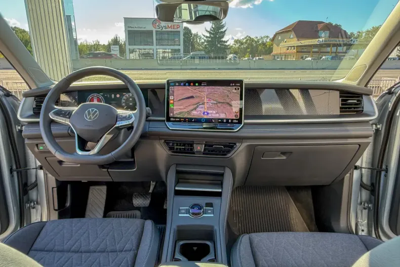 Volkswagen Tayron din 2025 cu 3.450 km - oferta VOL117595 - foto 18