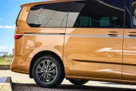 Volkswagen T7 Multivan din 2025 cu 1.250 km - oferta VOL117596 - foto 11