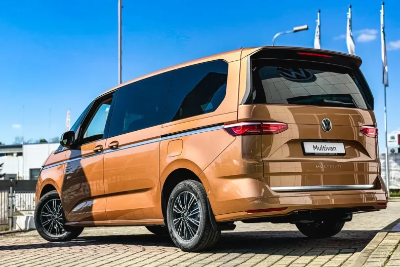 Volkswagen T7 Multivan din 2025 cu 1.250 km - oferta VOL117596 - foto 17