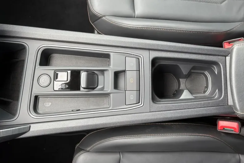 Cupra Formentor din 2022 cu 42.029 km - oferta CUP117601 - foto 26