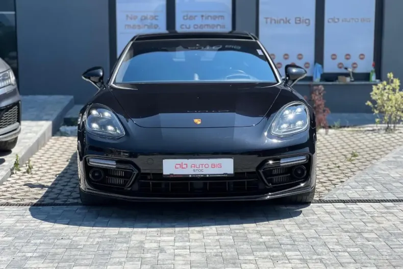 Porsche Panamera din 2022 cu 63.570 km - oferta POR117602 - foto 1