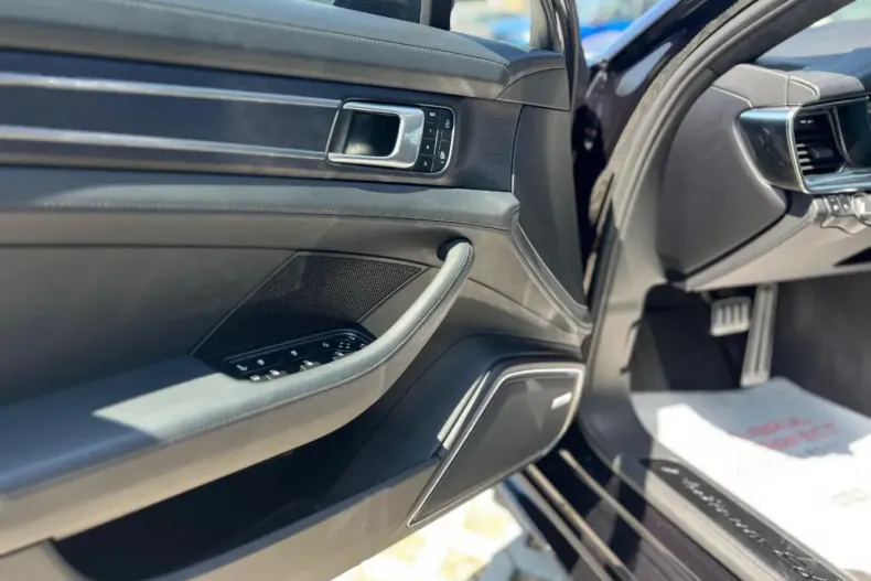 Porsche Panamera din 2022 cu 63.570 km - oferta POR117602 - foto 18