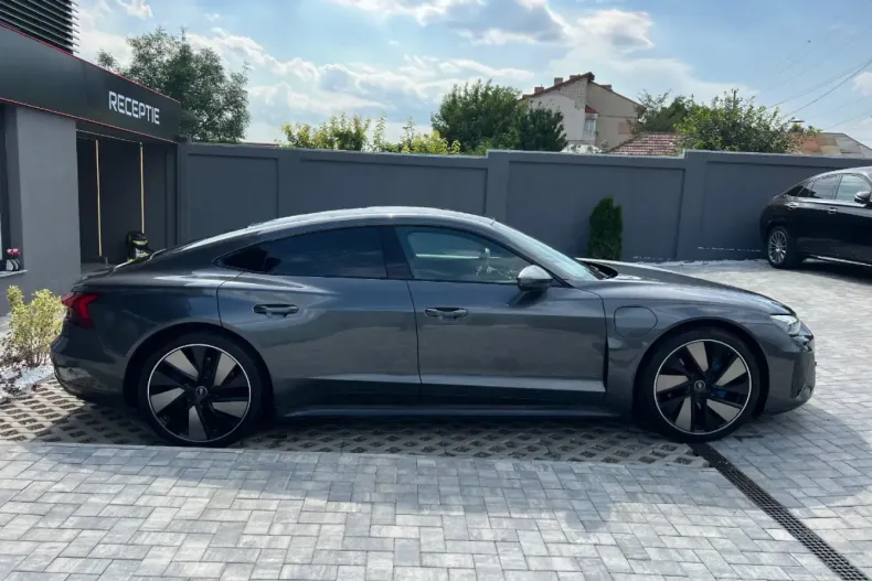 Audi e-tron GT din 2021 cu 56.180 km - oferta AUD117603 - foto 4