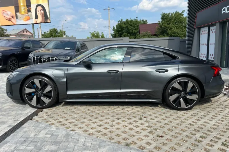 Audi e-tron GT din 2021 cu 56.180 km - oferta AUD117603 - foto 7