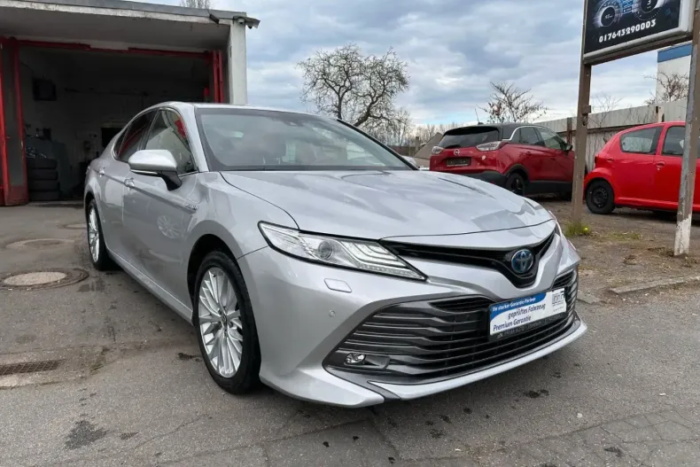 Toyota Camry din 2021 cu 39.000 km - oferta TOY117606 - foto 4
