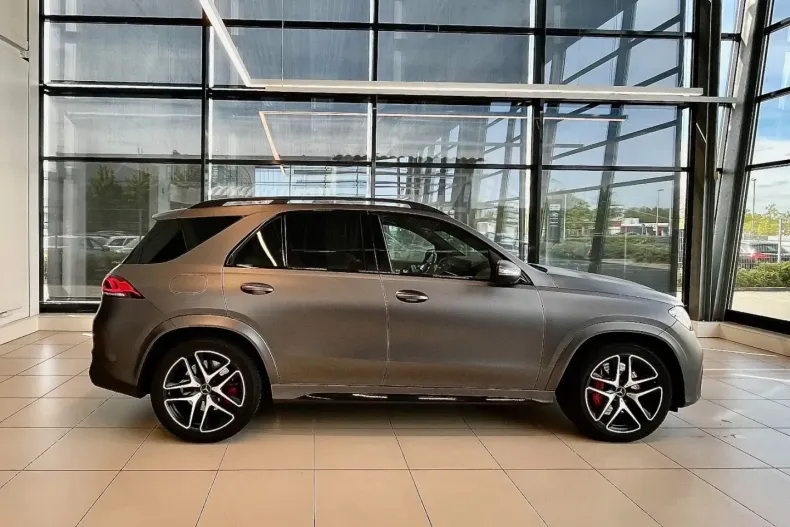 Mercedes-Benz GLE 63 AMG din 2023 cu 28.123 km - oferta MER117610 - foto 9