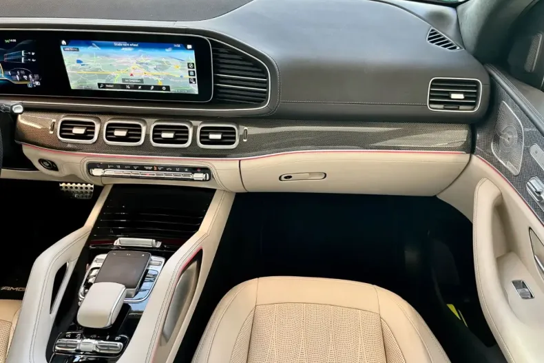 Mercedes-Benz GLE 63 AMG din 2023 cu 28.123 km - oferta MER117610 - foto 24